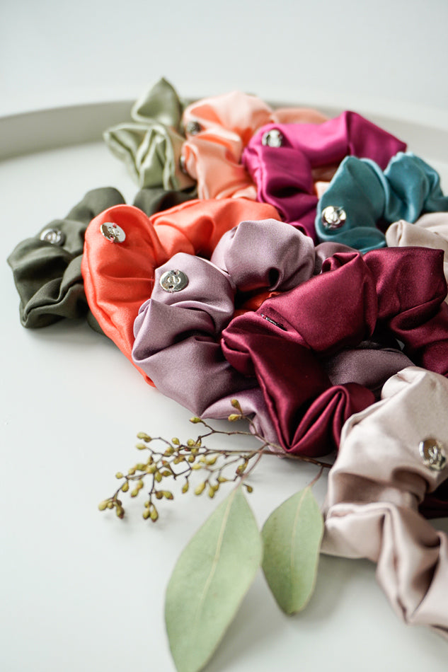 Scrunchie glänzend aus Satin in allen Farben